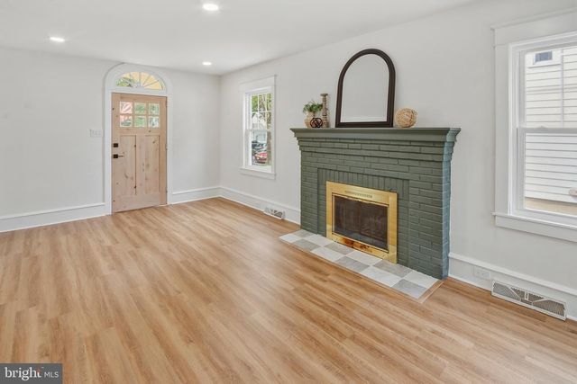 118 LECONEY CIR, Palmyra, NJ 08065