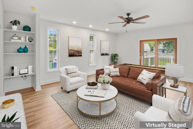 118 LECONEY CIR, Palmyra, NJ 08065