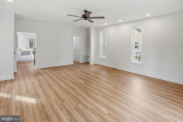 118 LECONEY CIR, Palmyra, NJ 08065