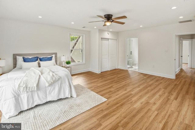 118 LECONEY CIR, Palmyra, NJ 08065