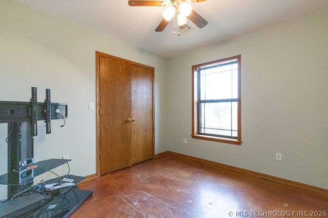 438929 E 230 Road, Vinita, OK 74301