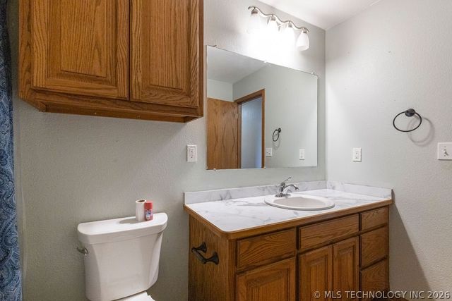 438929 E 230 Road, Vinita, OK 74301