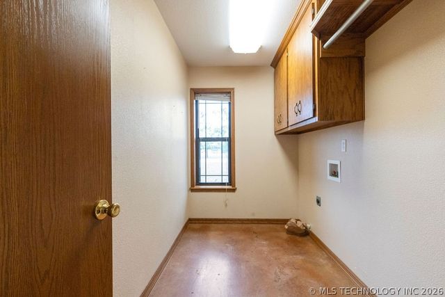 438929 E 230 Road, Vinita, OK 74301