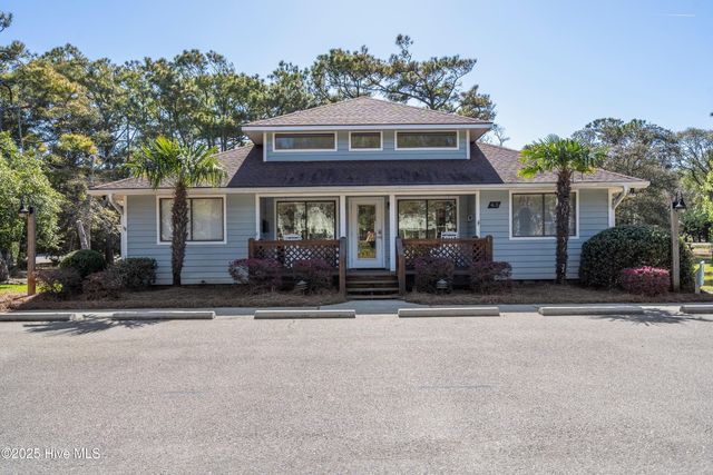 11 Foxfire Trace, Oak Island, NC 28465