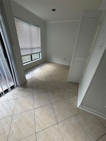 3220 69th Street F2, Galveston, TX 77551
