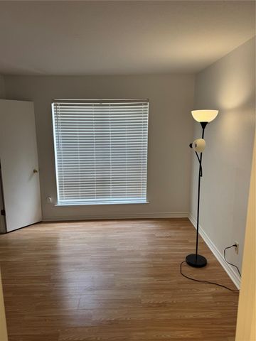 3220 69th Street F2, Galveston, TX 77551