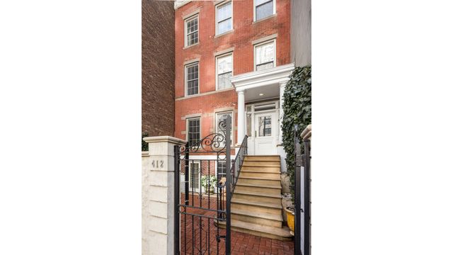 412 E 89TH Street, New York City, NY 10128