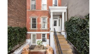 412 E 89TH Street, New York City, NY 10128