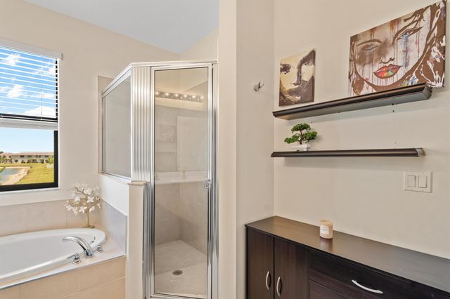 10008 W Villa Circle, Vero Beach, FL 32966