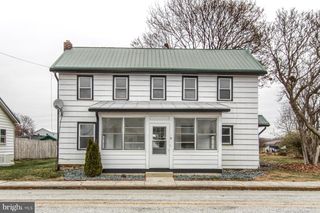 31 WATER ST, Fairfield, PA 17320