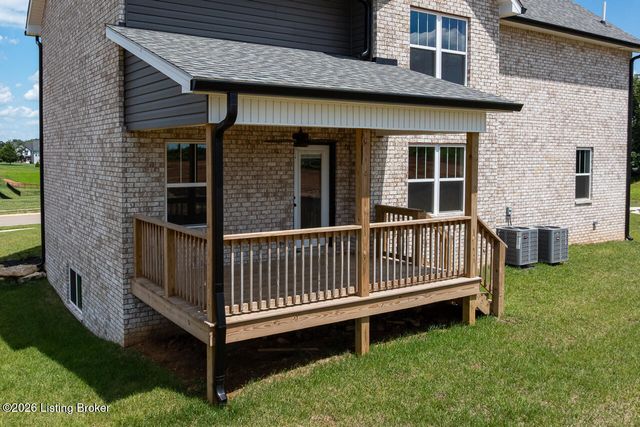 125 Broken Arrow Ct, Mt Washington, KY 40047