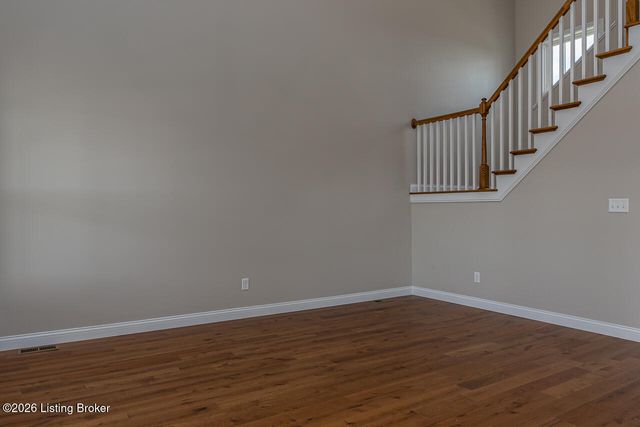125 Broken Arrow Ct, Mt Washington, KY 40047