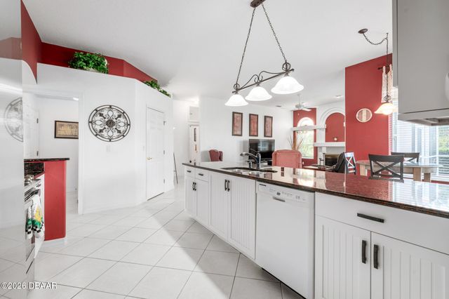 94 Bay Lake Drive, Ormond Beach, FL 32174