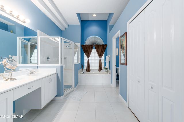 94 Bay Lake Drive, Ormond Beach, FL 32174