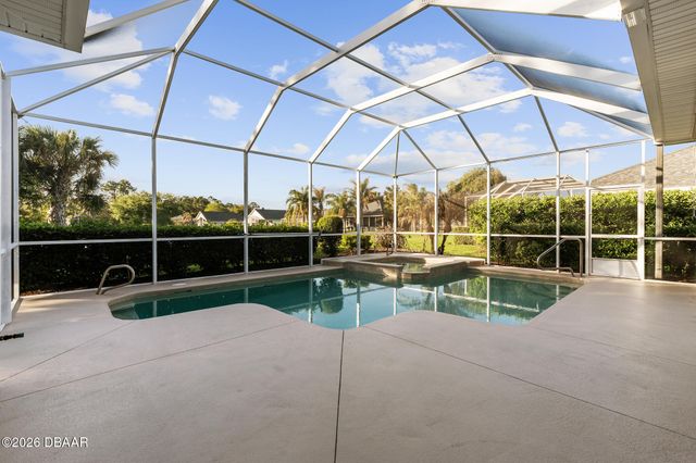 94 Bay Lake Drive, Ormond Beach, FL 32174