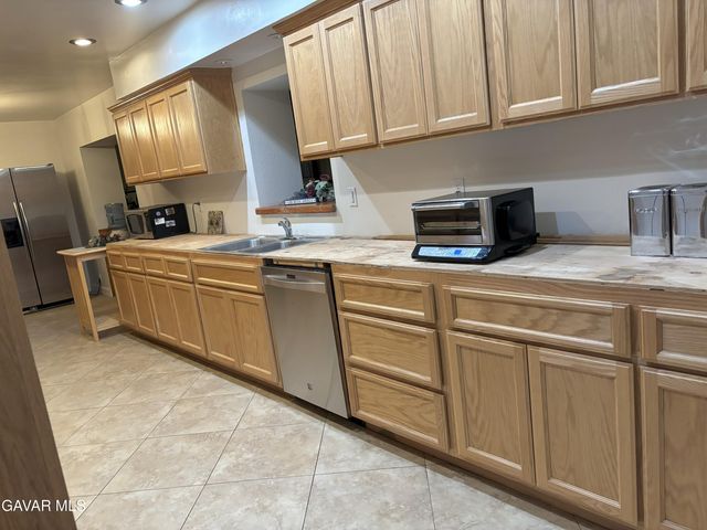 42930 Lake Hughes Road, Lake Hughes, CA 93532