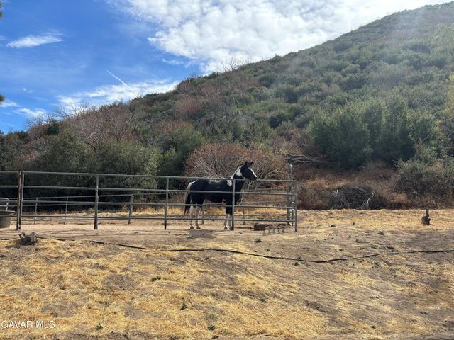 42930 Lake Hughes Road, Lake Hughes, CA 93532