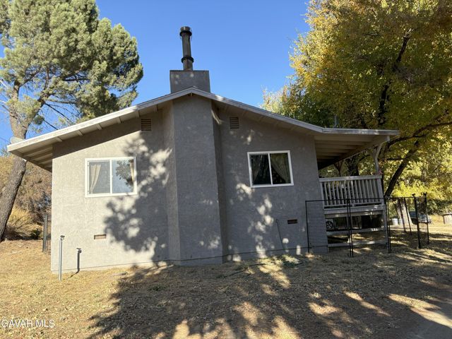 42930 Lake Hughes Road, Lake Hughes, CA 93532
