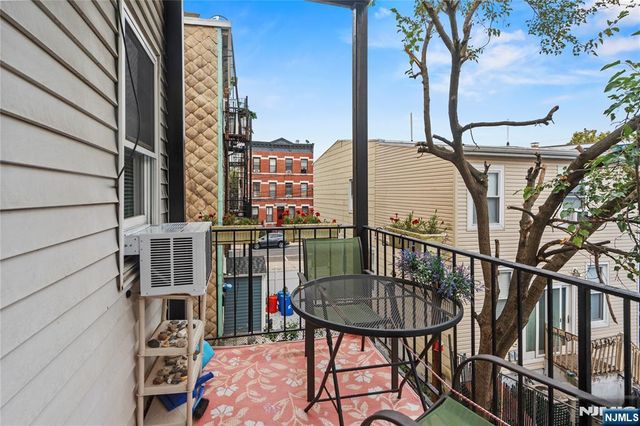 1810 Palisade Avenue 2L, Union City, NJ 07087