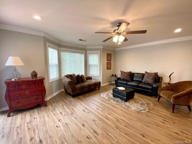 260 Adams Way 260, Sayville, NY 11782
