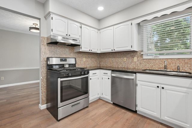 552 Indian Summer Drive, Columbus, OH 43214