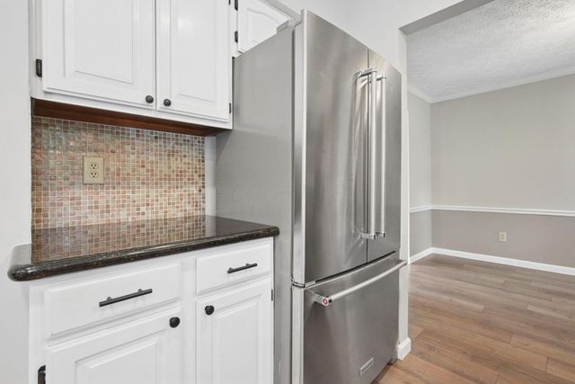 552 Indian Summer Drive, Columbus, OH 43214