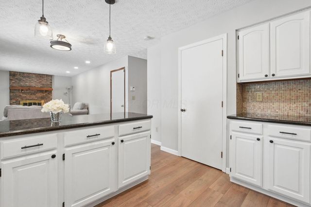 552 Indian Summer Drive, Columbus, OH 43214