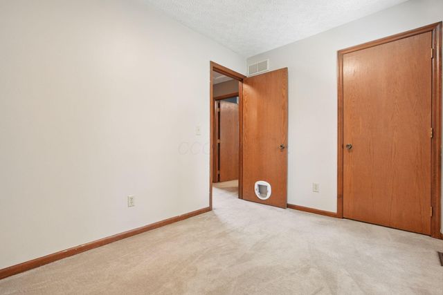552 Indian Summer Drive, Columbus, OH 43214