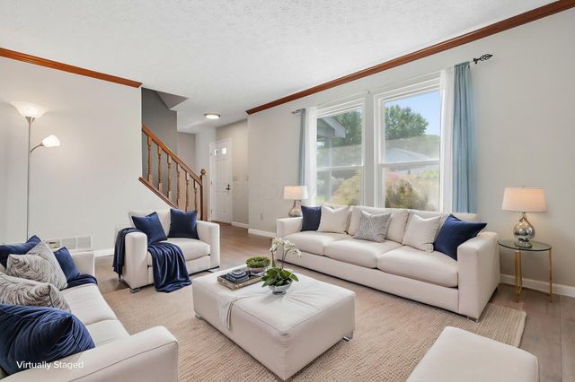 552 Indian Summer Drive, Columbus, OH 43214