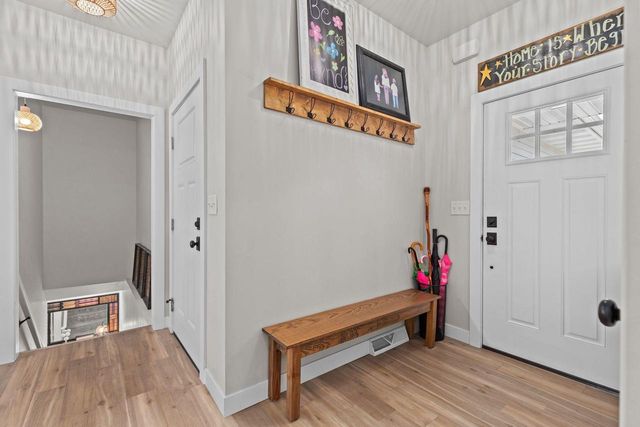 5084 N MILKWEED TRAIL, Appleton, WI 54913