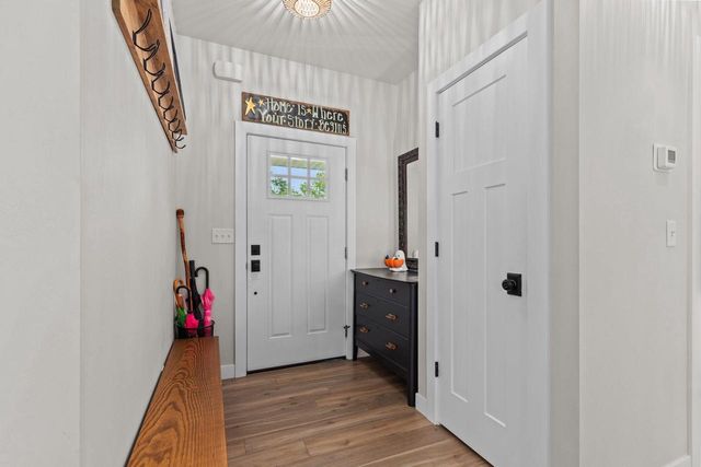 5084 N MILKWEED TRAIL, Appleton, WI 54913