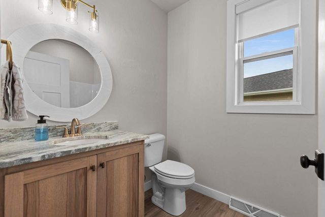 5084 N MILKWEED TRAIL, Appleton, WI 54913