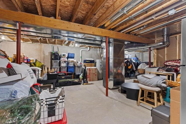 5084 N MILKWEED TRAIL, Appleton, WI 54913