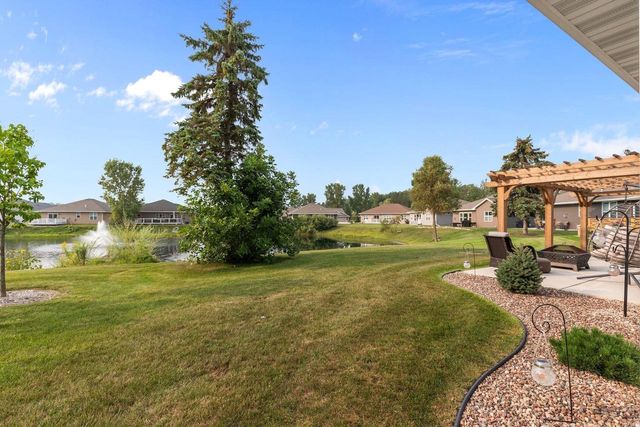 5084 N MILKWEED TRAIL, Appleton, WI 54913