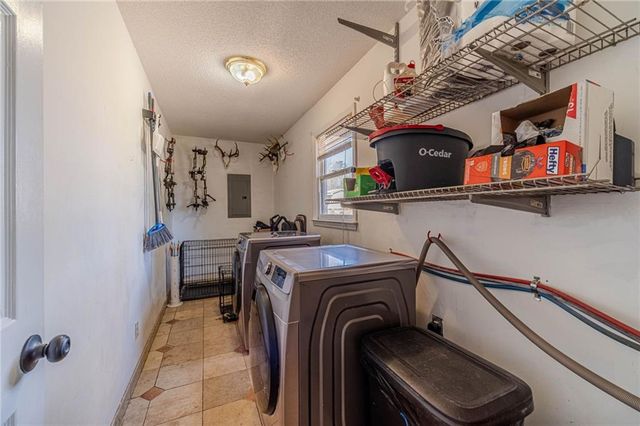 539 Knox Circle, Social Circle, GA 30025