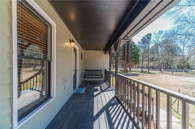 539 Knox Circle, Social Circle, GA 30025