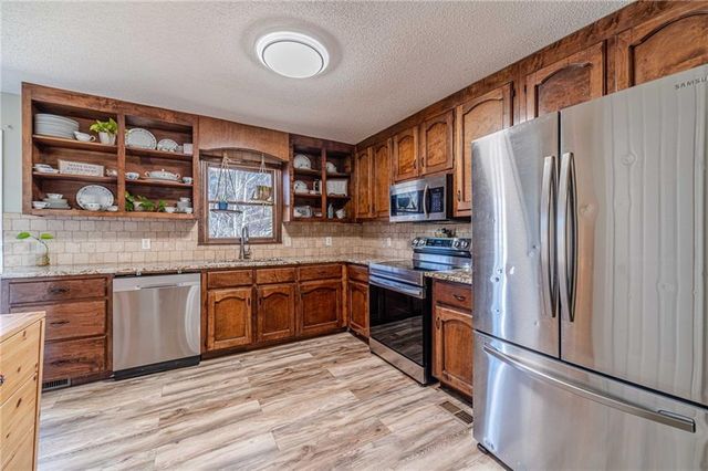 539 Knox Circle, Social Circle, GA 30025