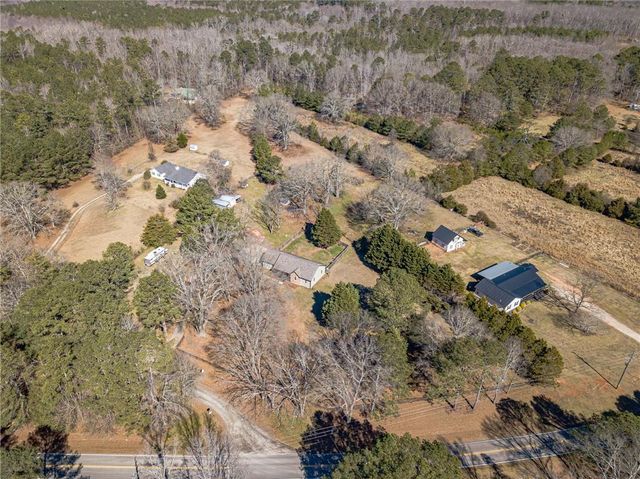 539 Knox Circle, Social Circle, GA 30025