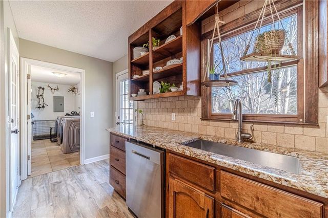 539 Knox Circle, Social Circle, GA 30025