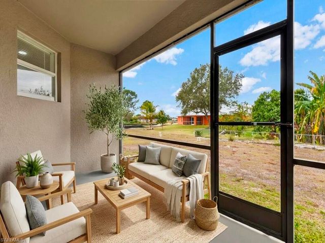 2900 Colin AVE S, Lehigh Acres, FL 33976