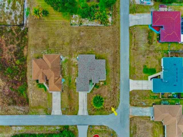 2900 Colin AVE S, Lehigh Acres, FL 33976