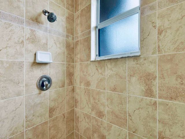 2900 Colin AVE S, Lehigh Acres, FL 33976