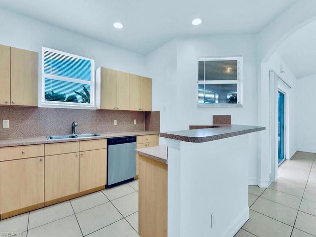 2900 Colin AVE S, Lehigh Acres, FL 33976