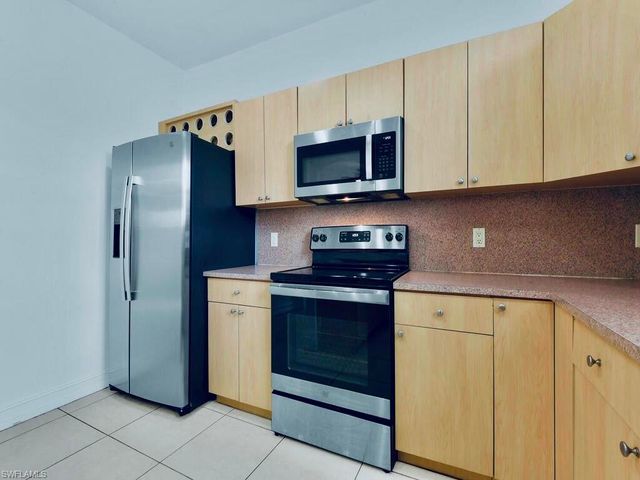 2900 Colin AVE S, Lehigh Acres, FL 33976