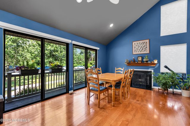95 Cotswold Circle 3, Ocean Twp, NJ 07712