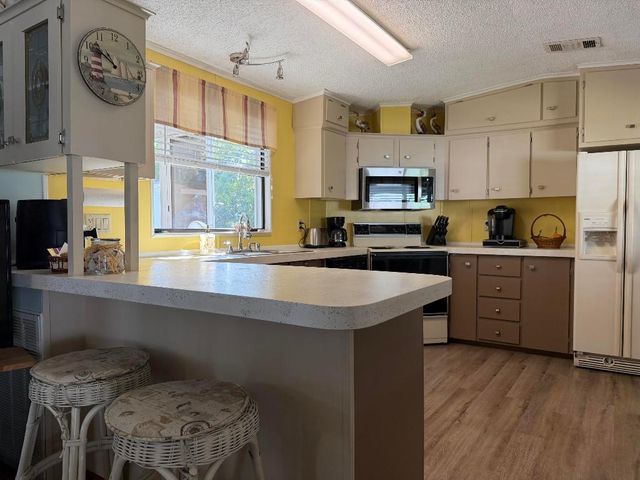 14463 Dalia Avenue, Fort Pierce, FL 34951