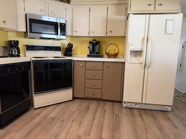 14463 Dalia Avenue, Fort Pierce, FL 34951