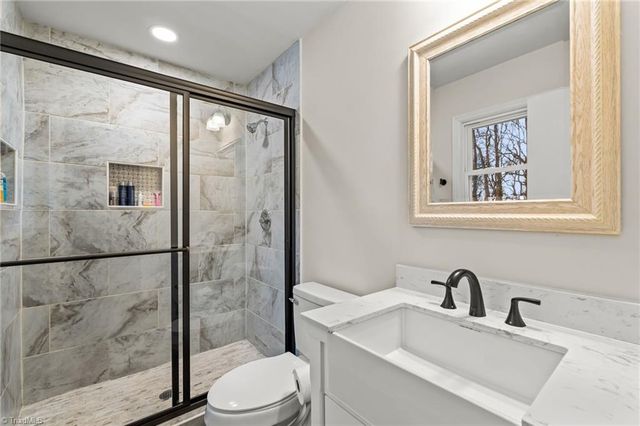 5722 Friendswood Drive, Greensboro, NC 27409