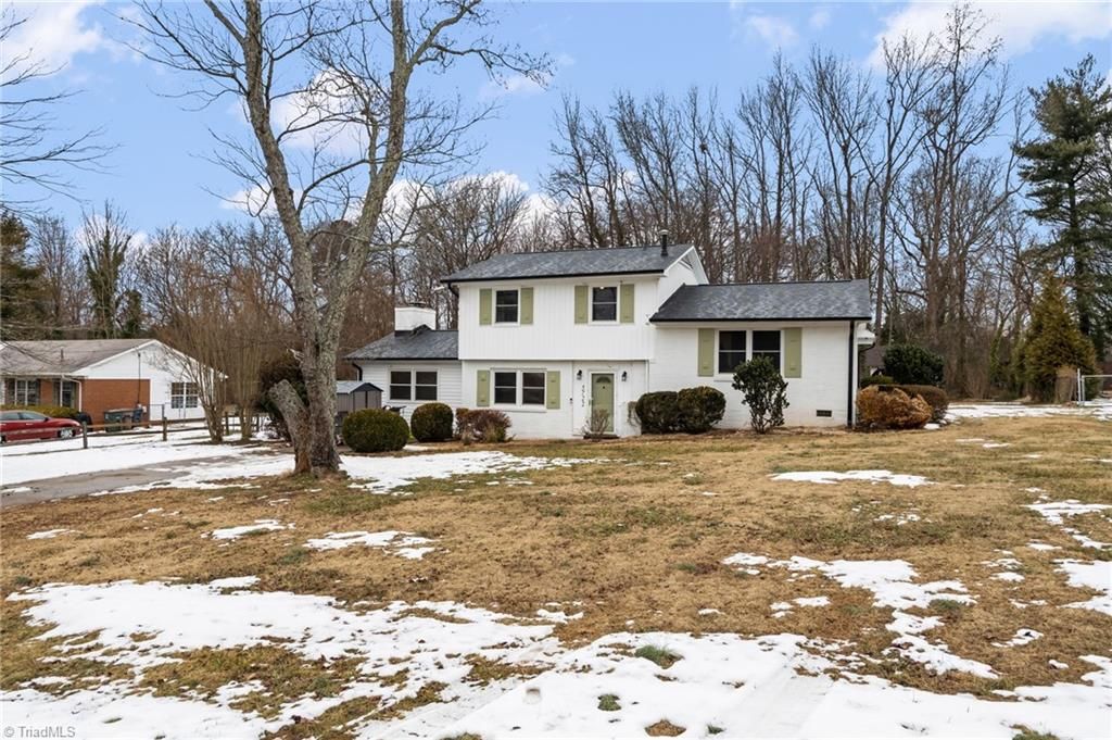 5722 Friendswood Drive, Greensboro, NC 27409