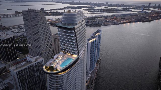 300 Biscayne Boulevard Way 2608W, Miami, FL 33131